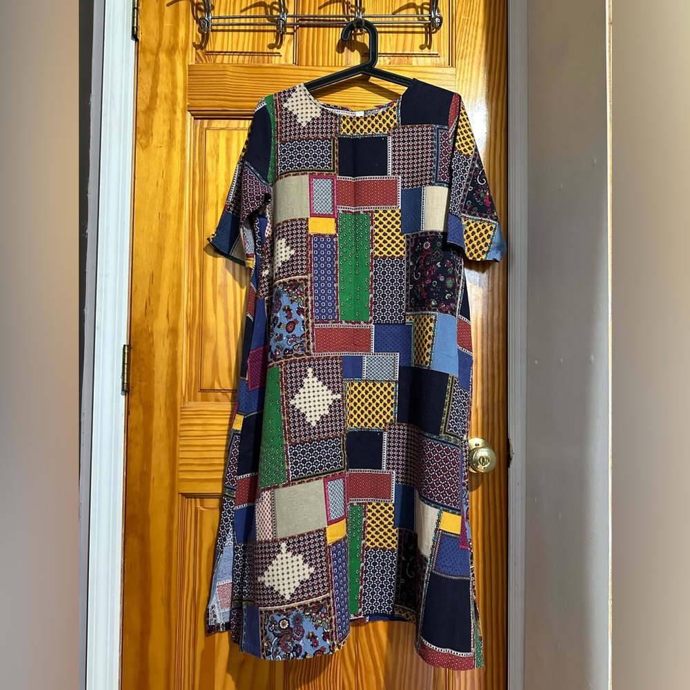 Women’s casual dress